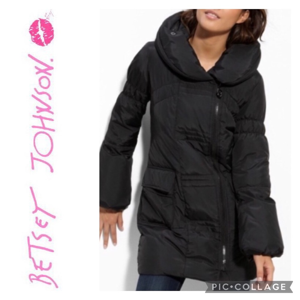 BETSEY JOHNSON Black Puffer Jacket/Coat with Leopard Print Satin Lining Small